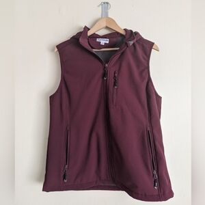 33000 Ft Maroon Softshell Hooded Vest – Women’s Large
